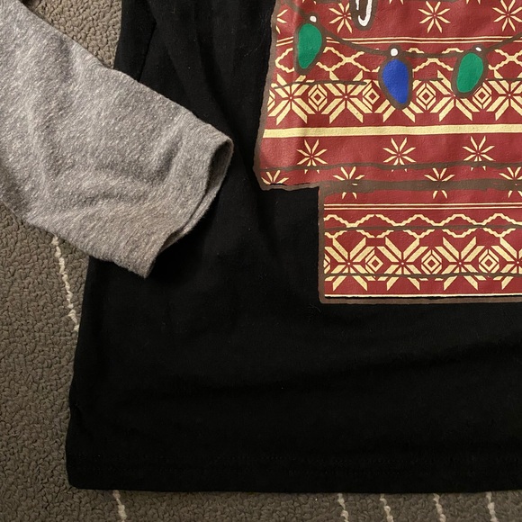 Holiday Snoopy Shirt - Picture 2 of 6